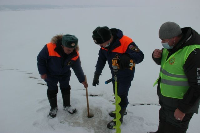 В Татарстане спасают рыбу от замора