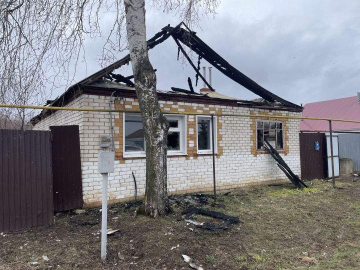 В Тетюшах при пожаре погиб человек