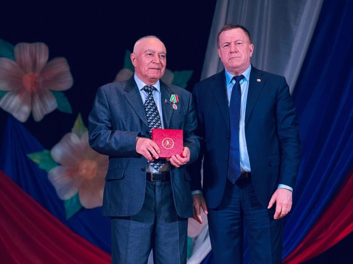 Награды за развитие местного самоуправления