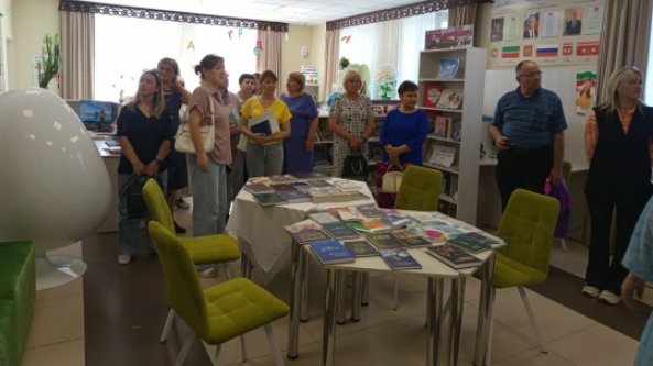 Представители профсоюзов посетили Кляшевскую библиотеку