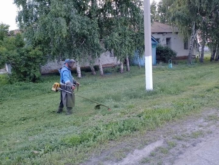 Түбән Тархан авылында урамнарны төзекләндерделәр